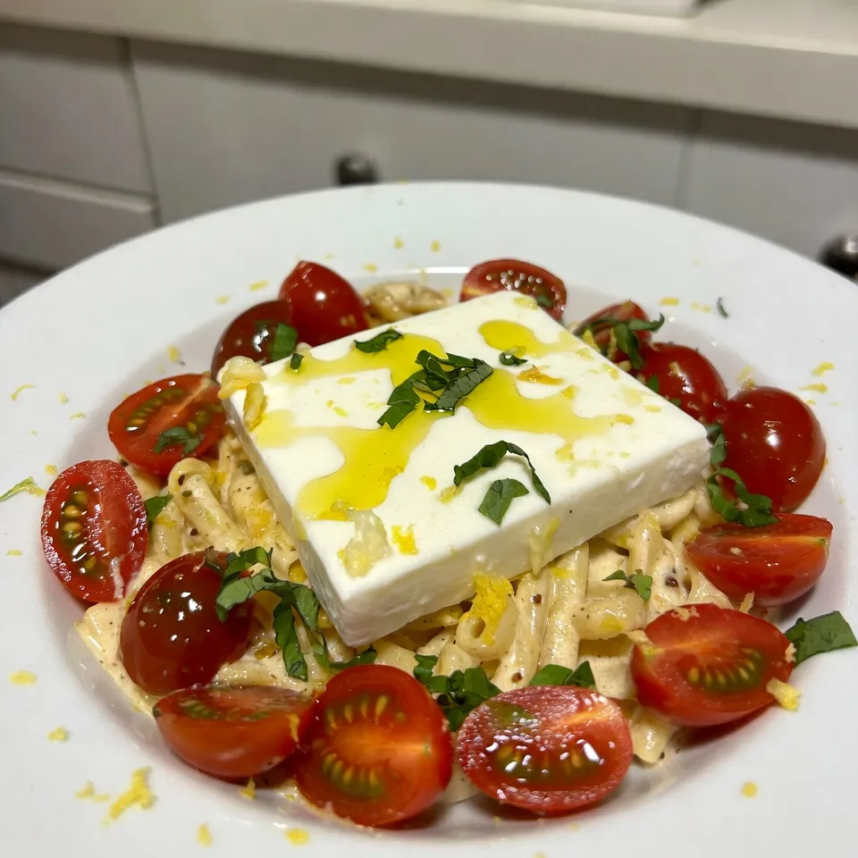TikTok Feta Pasta Simple and Flavorful Meal Idea